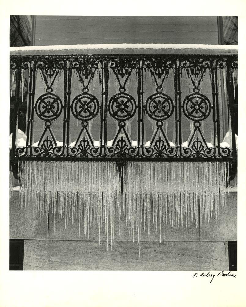 01-059 (click for large image)